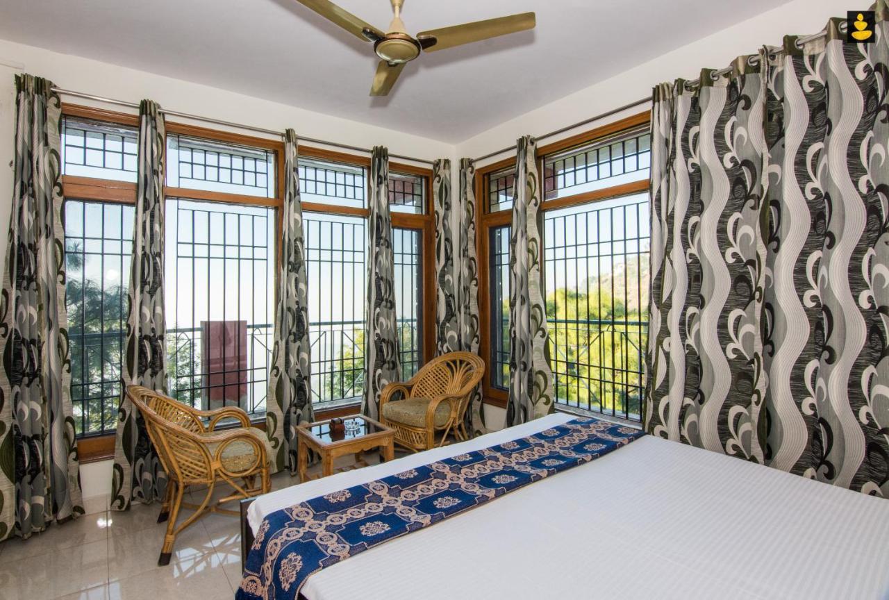 Livingstone 2Bhk Cozy Homestay In Kasauli Hills Экстерьер фото